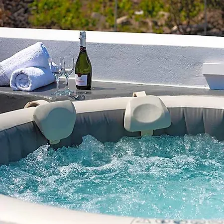 Aerenia Luxury 4* Santorini Island