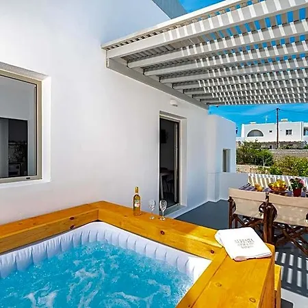 Aerenia Luxury 4* Santorini Island
